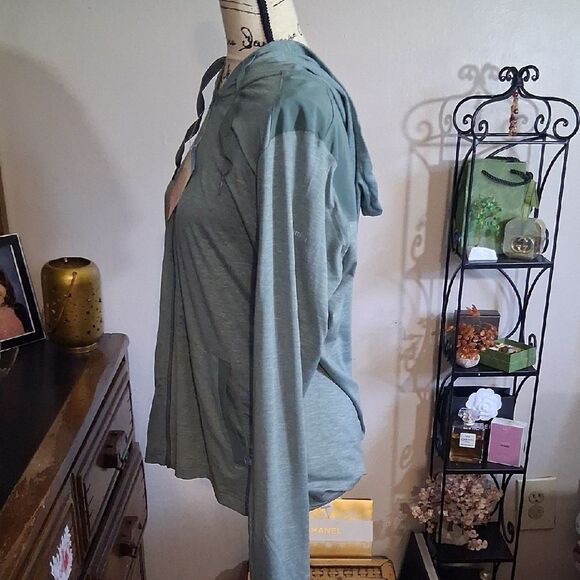 NWT Columbia Women's Green Zip-Up Hoodie Size Large - Picture 6 of 9